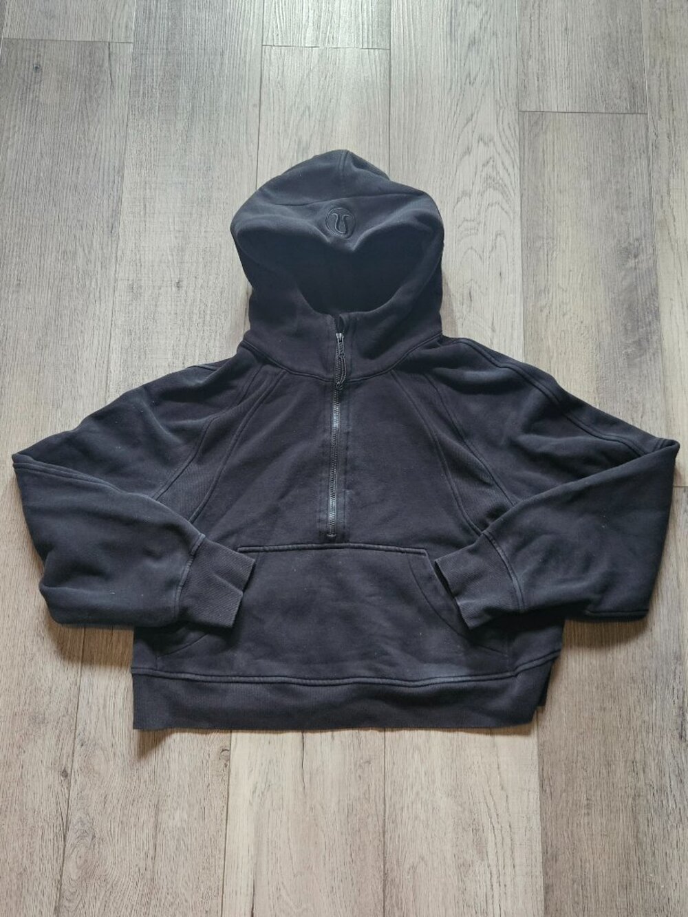 Lululemon Scuba Cropped Oversized 1/2 Zip Hoodie Black Gold Zipper Women's L